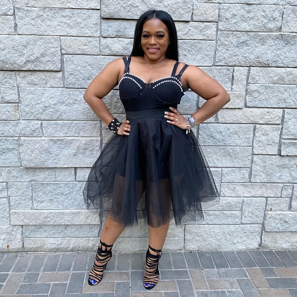 Meet your Posher, Jewel - Picture 3 of 15